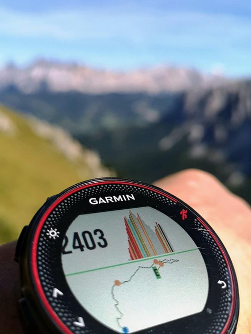 L'orologio Garmin funziona con l'iPhone?